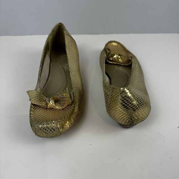 Bare Traps Irene Gold Snake Print Flats Size 6M Leather Upper Comfortable Fit - Picture 7 of 12